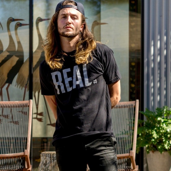 . Other - MENS #REAL GRAPHIC T-SHIRT (NWOT)